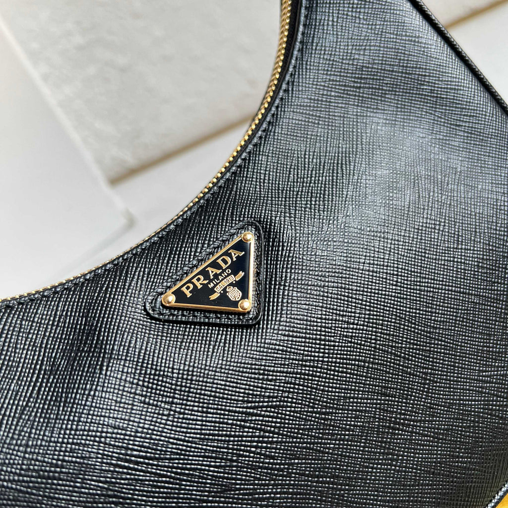 Re-Edition 2005 Saffiano Leather Mini Bag - Black - View 7