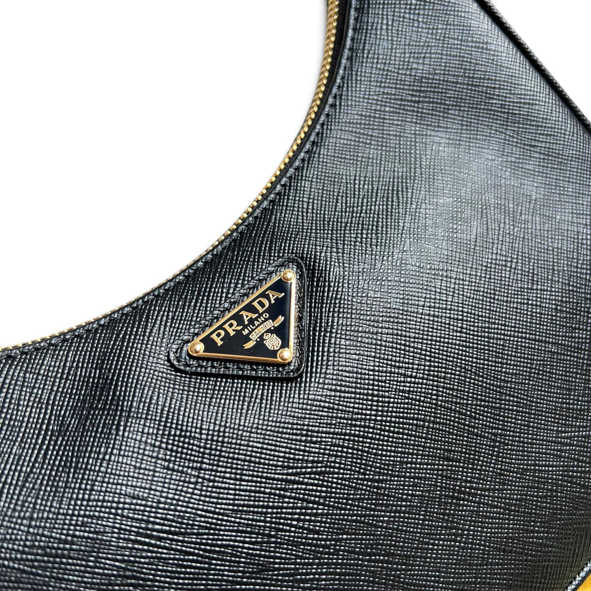 Re-Edition 2005 Saffiano Leather Mini Bag - Black - View 7