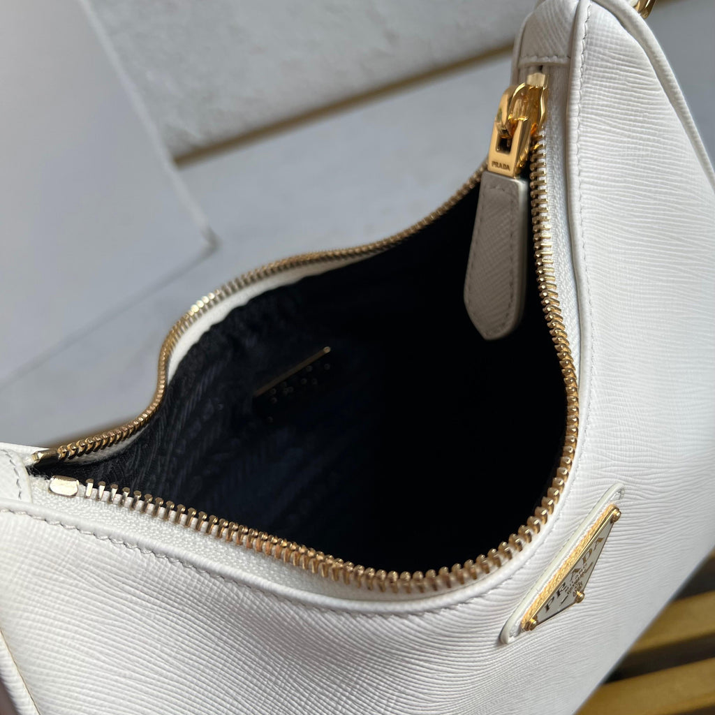 Re-Edition 2005 Saffiano Leather Mini Bag - White - View 8