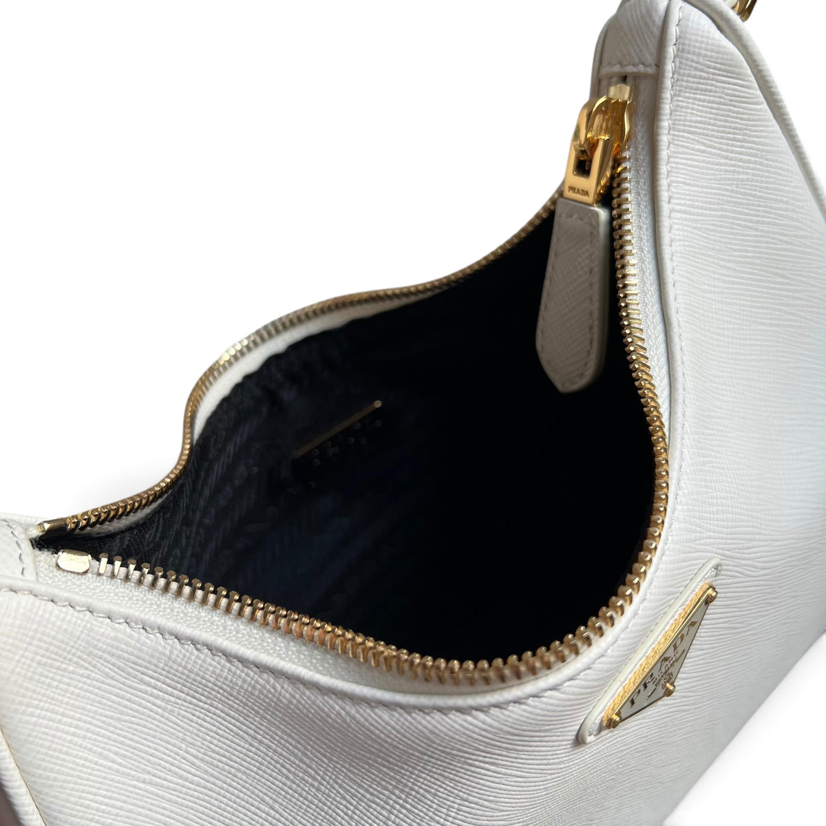 Re-Edition 2005 Saffiano Leather Mini Bag - White - View 8