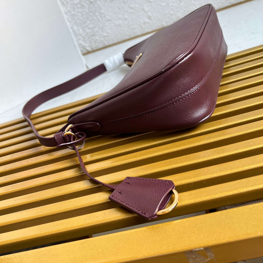 Re-Edition 2005 Saffiano Leather Mini Bag - Burgundy - View 7