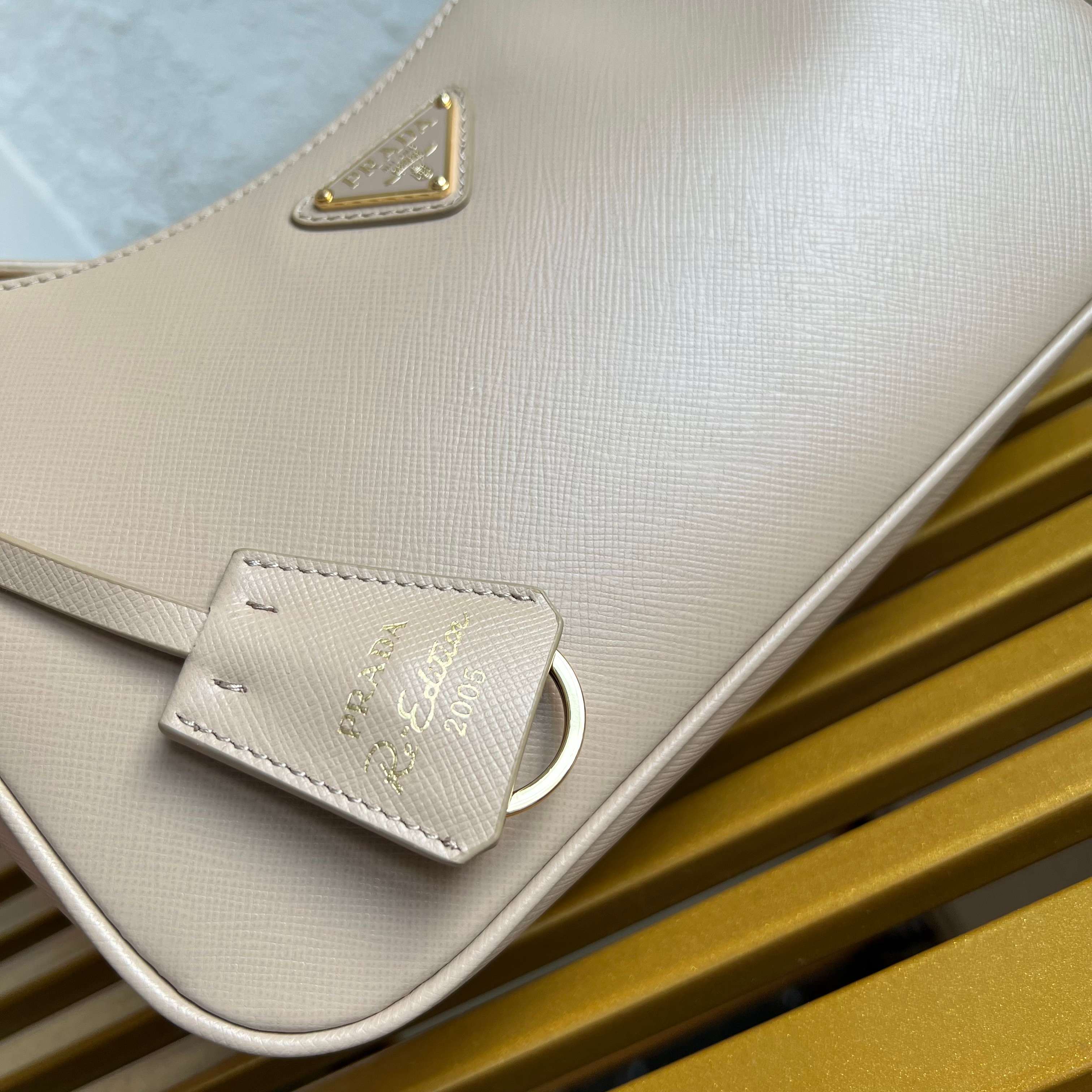 Re-Edition 2005 Saffiano Leather Mini Bag - Pumice Grey - View 7