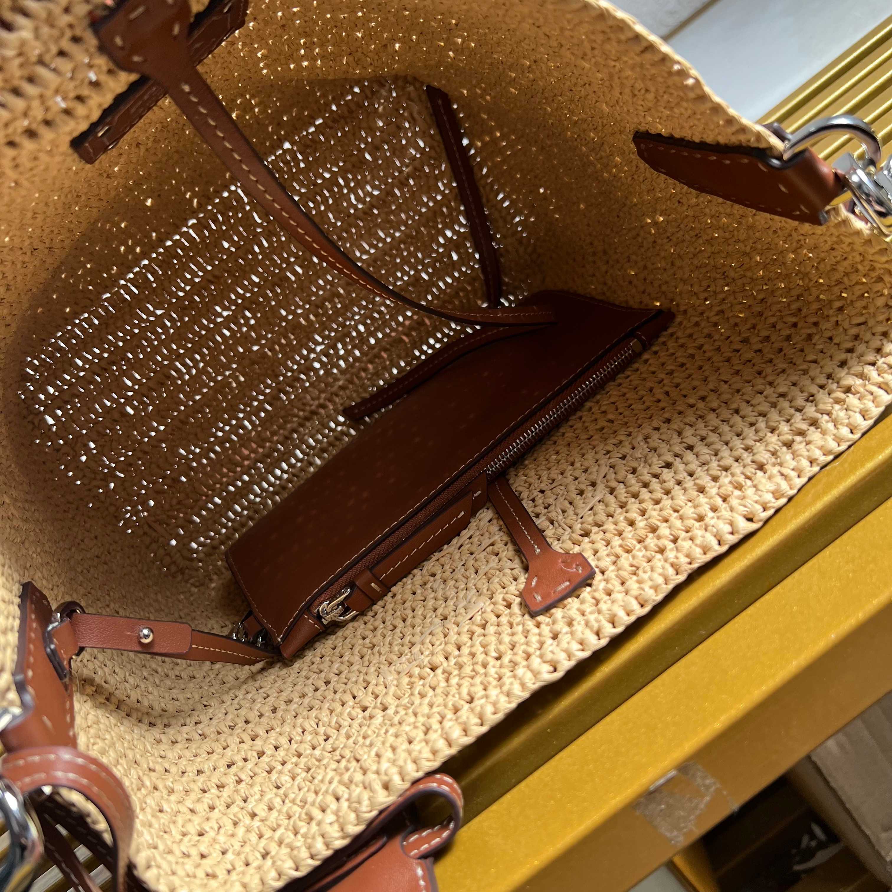 Small Crochet And Leather Bucket Bag - Beige/Brandy - View 8