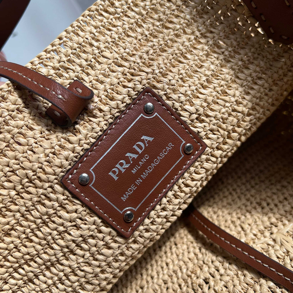 Medium Crochet And Leather Tote Bag - Beige/Brandy - View 9