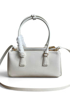 Galleria Medium Leather Bag - White - View 3