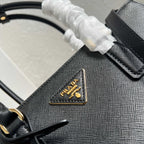 Galleria Medium Leather Bag - Black - View 5