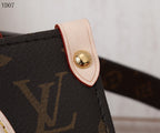 Monogram Sac Plat BB