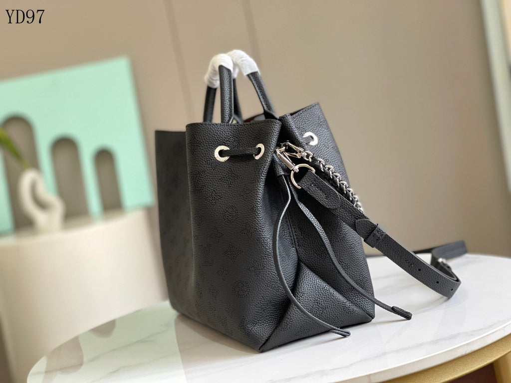 Bella Tote Bag