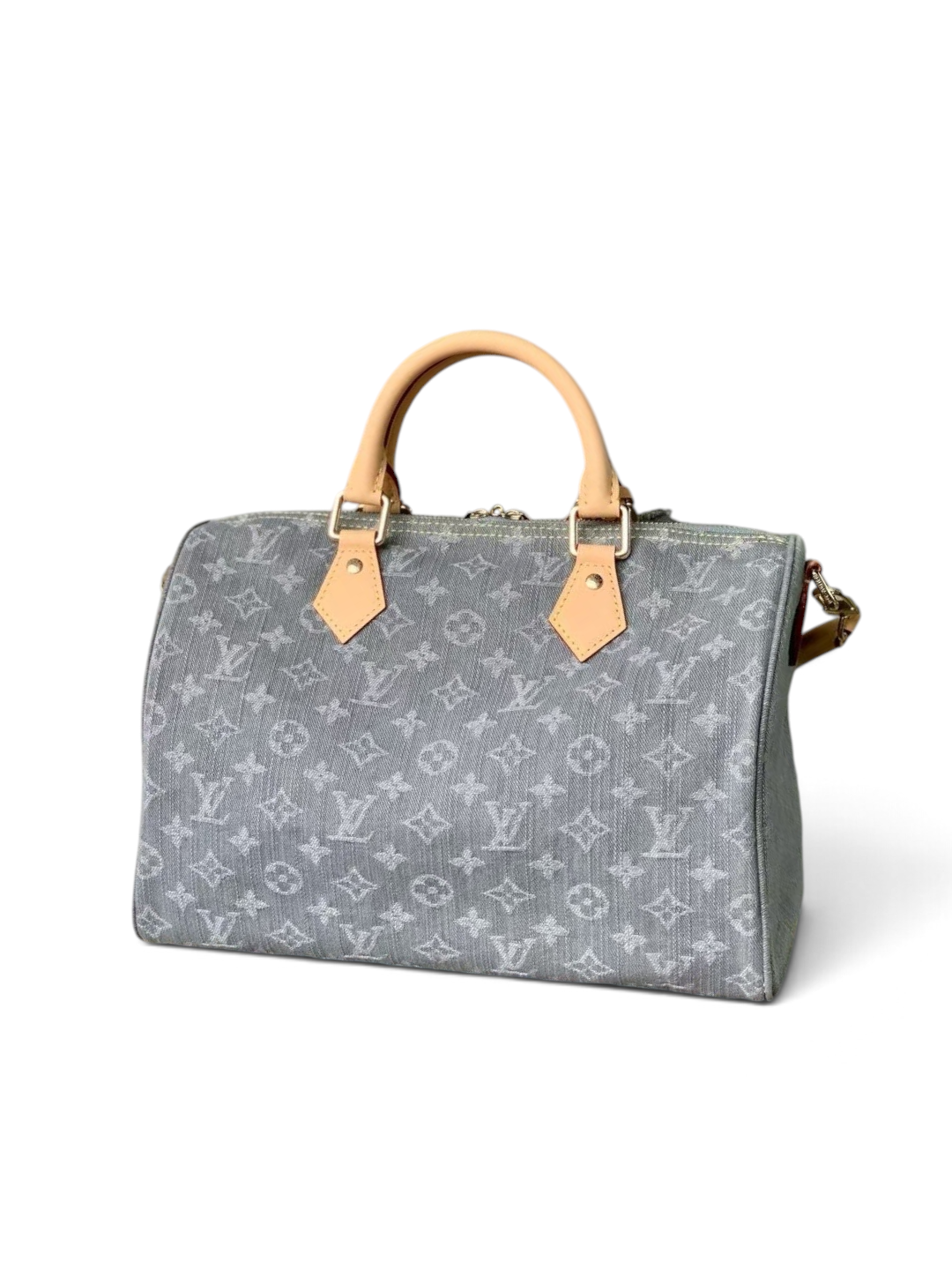 SWORD LUXURY Monogram Denim Speedy Soft 30 çanta, açık mavi denim kumaş, doğal deri saplar ve altın tonlu donanım.