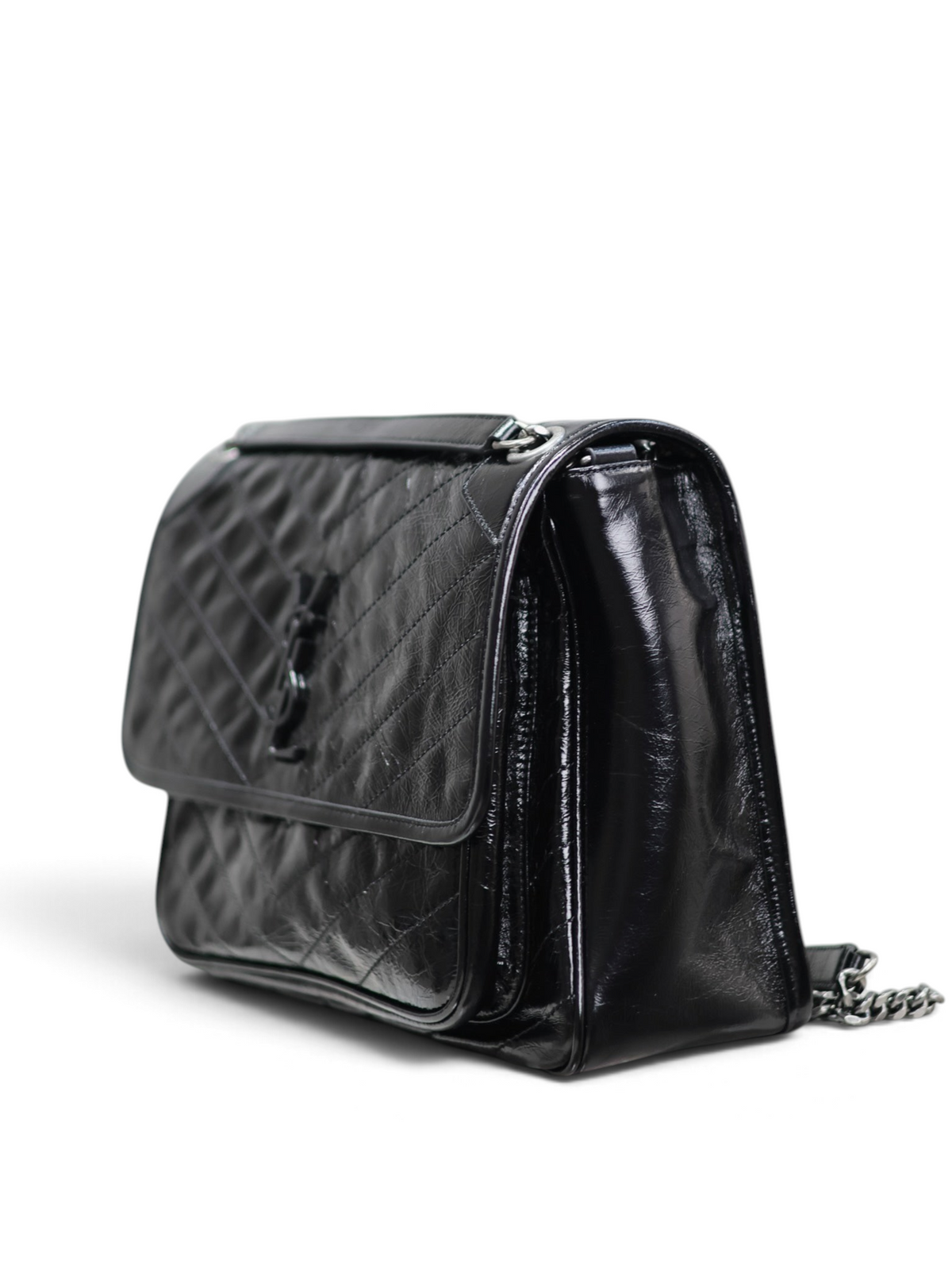 SWORD LUXURY siyah kapitone deri Saint Laurent Niki orta boy omuz çantası, ikonik YSL logolu ve zincir askılı.