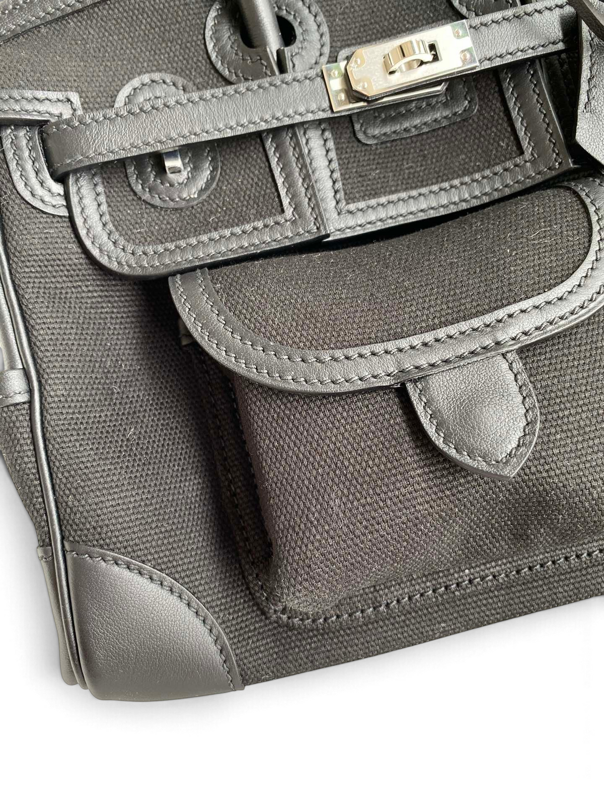 Birkin Cargo 25 cm — Black / Silver Hardware image 3