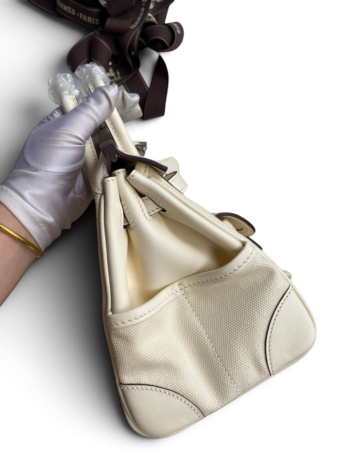 Birkin Cargo 25 cm — Cream White / Silver Hardware image 5