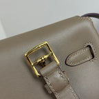Kelly Move Moon Bag – Swift Leather, Gold hardware