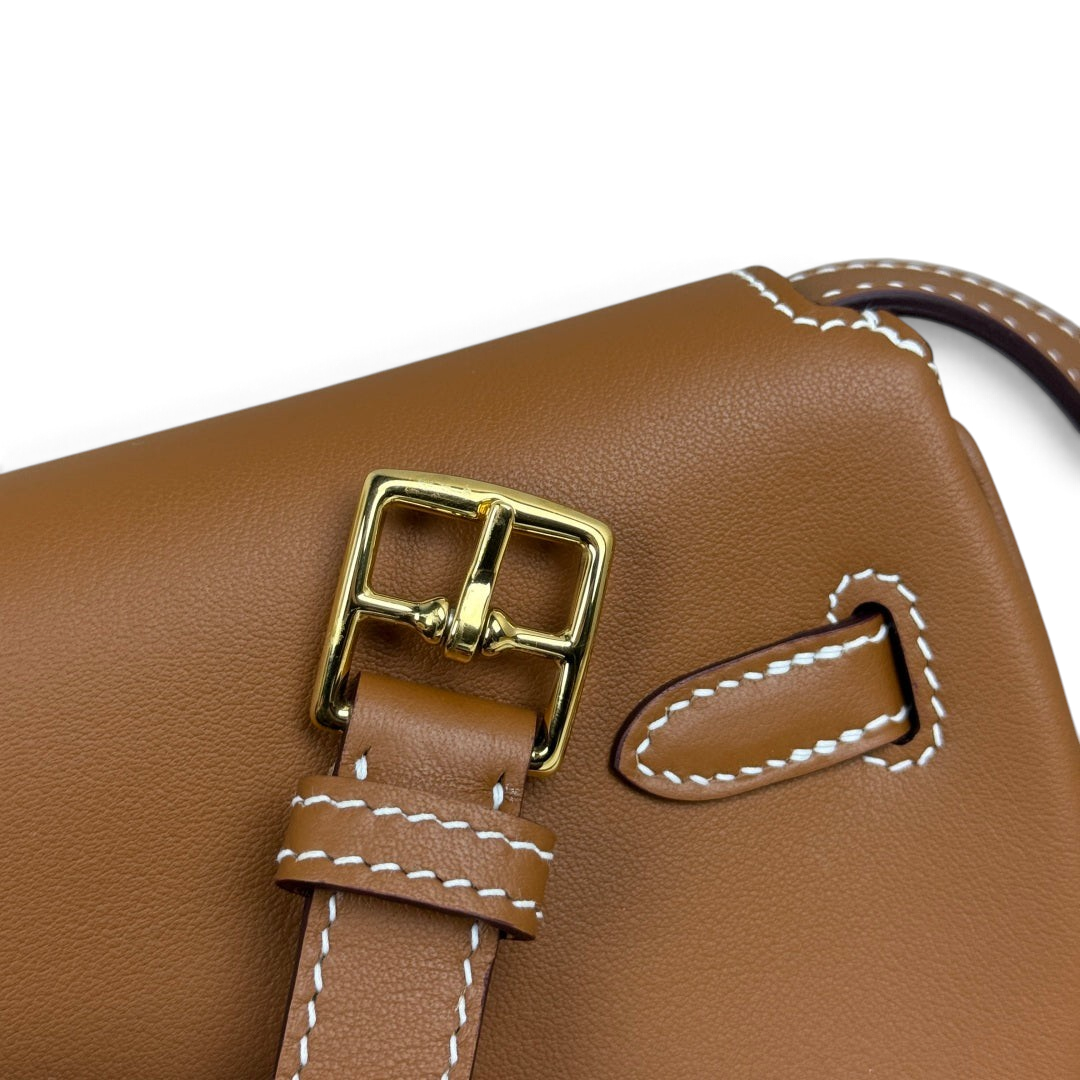 Kelly Moove Swift Leather Bag — Gold with Gold-Tone Hardware — product view 9