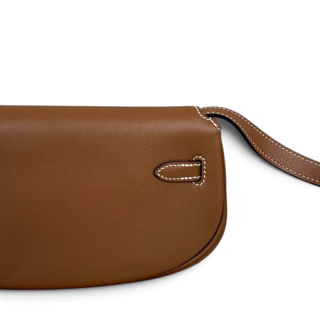 Kelly Moove Swift Leather Bag — Gold with Palladium-Tone Hardware — product view 6