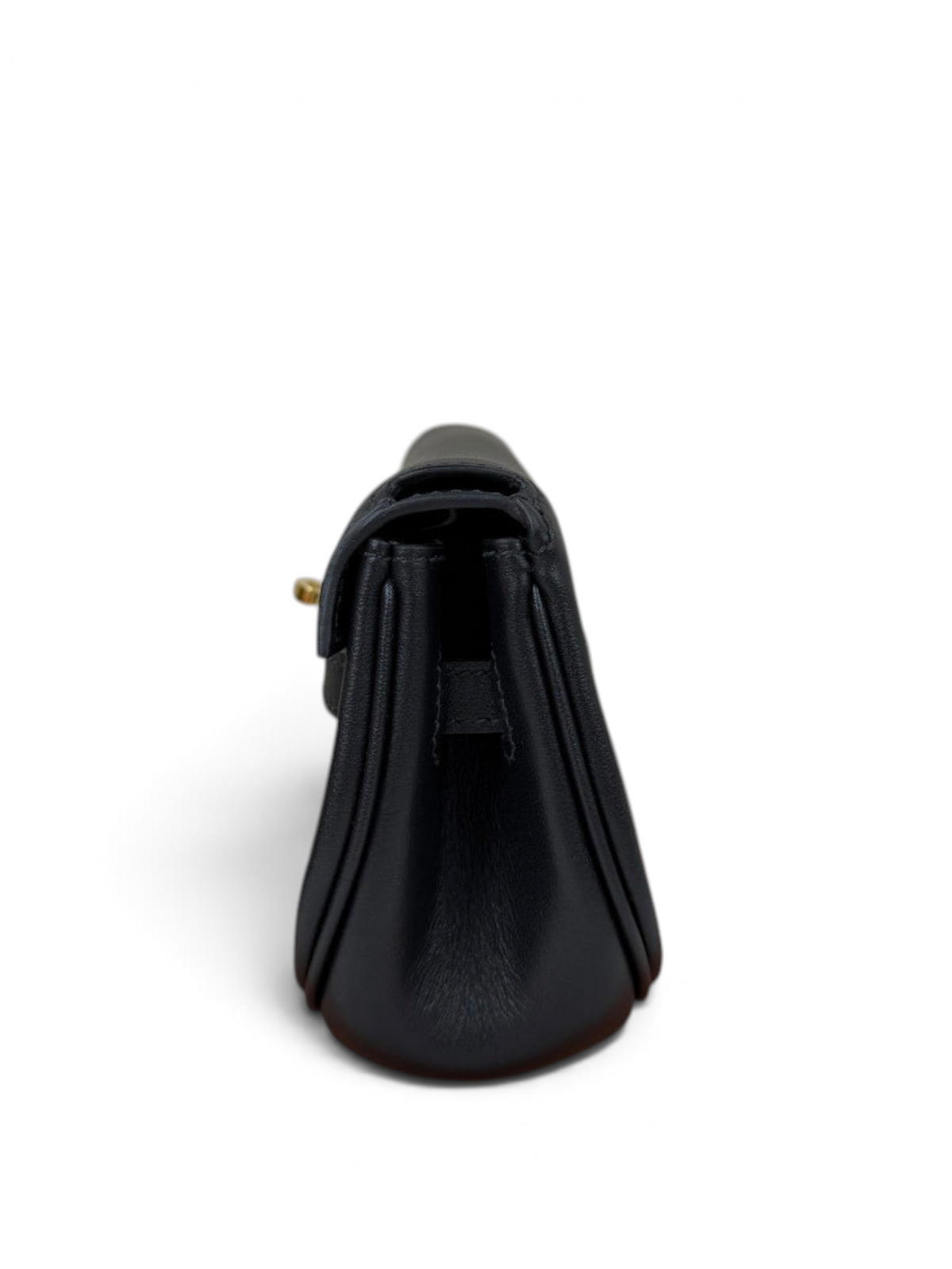 Kelly Moove Swift Leather Bag — Noir with Gold-Tone Hardware — product view 4