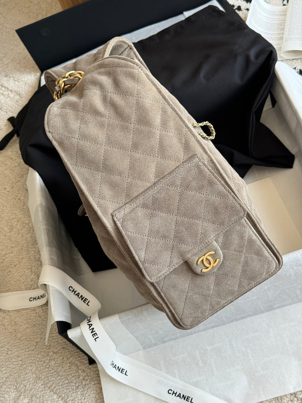 25 Large Quilted Handbag