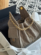 25 Medium Quilted Handbag