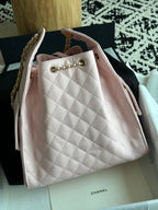 25 Large Quilted Handbag