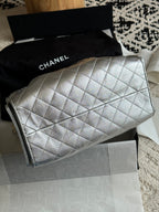 25 Large Quilted Handbag