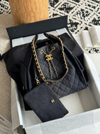 25 Large Quilted Handbag