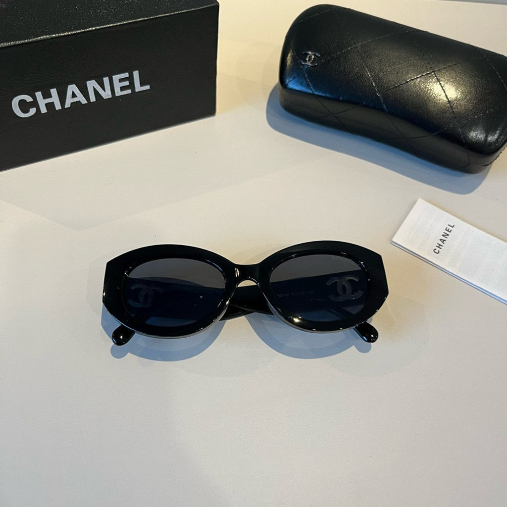 Oval Polarized Acetate Sunglasses - Black - View 5