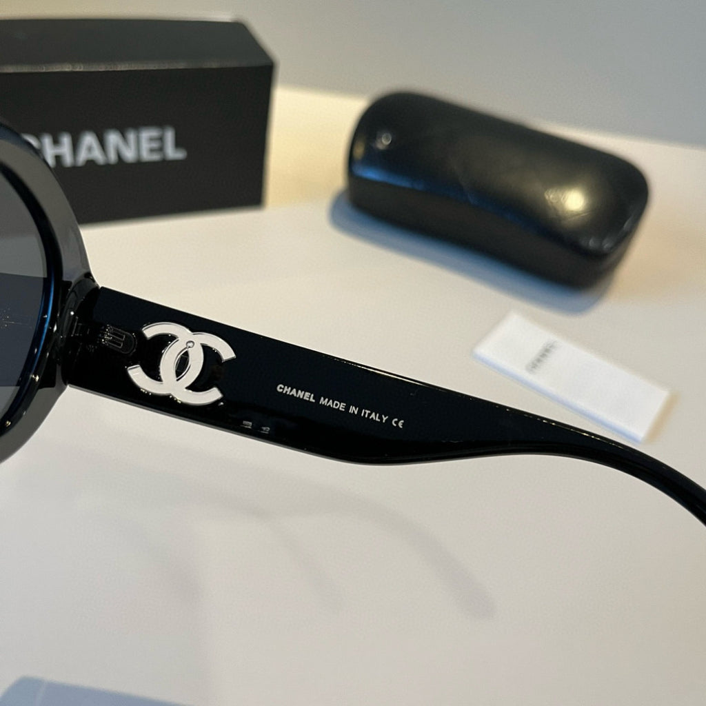 Oval Polarized Acetate Sunglasses - Black - View 9
