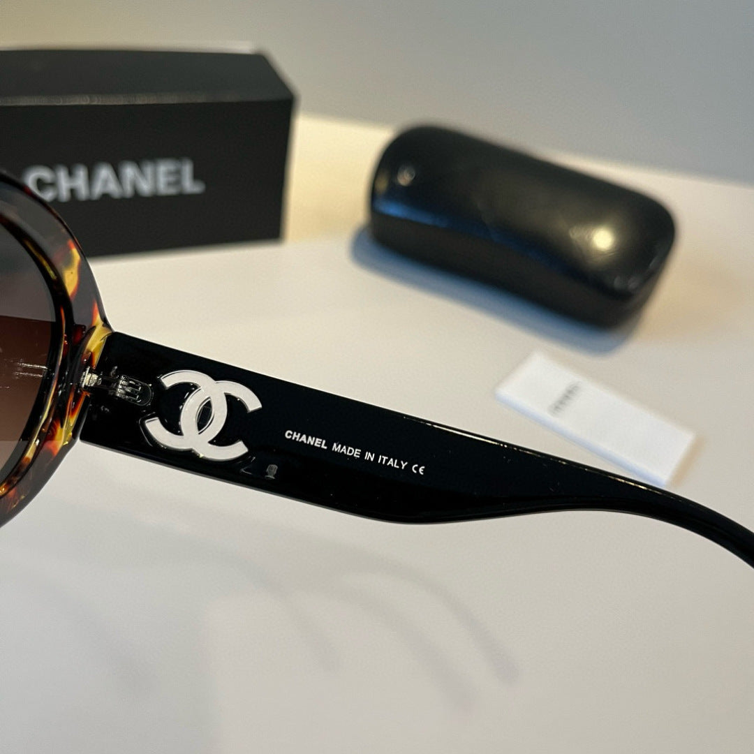 Oval Polarized Acetate Sunglasses - Tortoiseshell - View 9