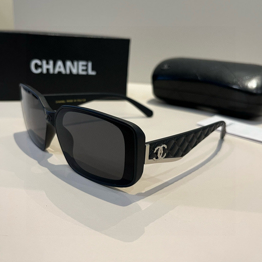 Quilted-Temple Rectangle Sunglasses - Black - View 3