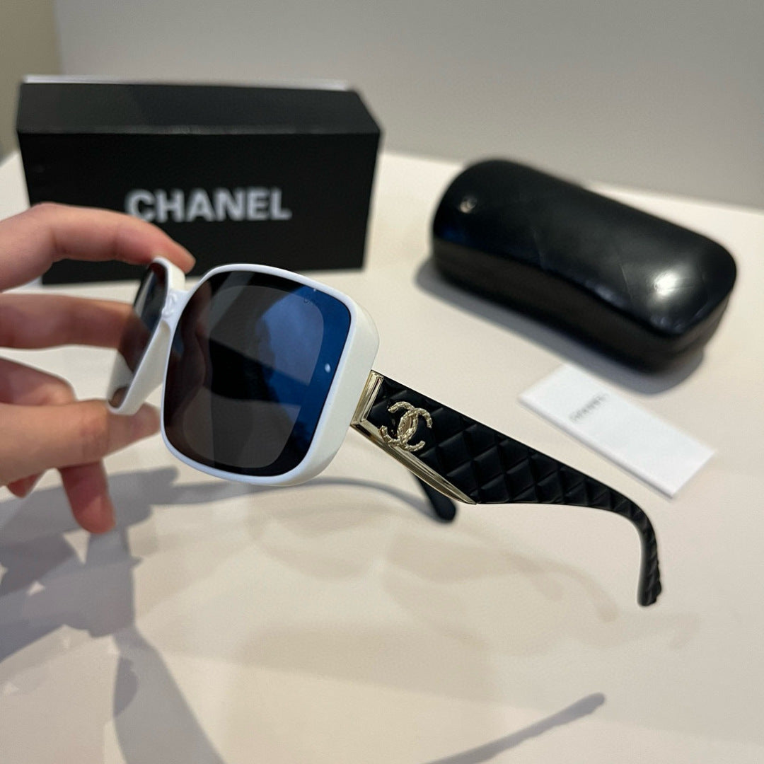 Quilted-Temple Rectangle Sunglasses - White/Black - View 5