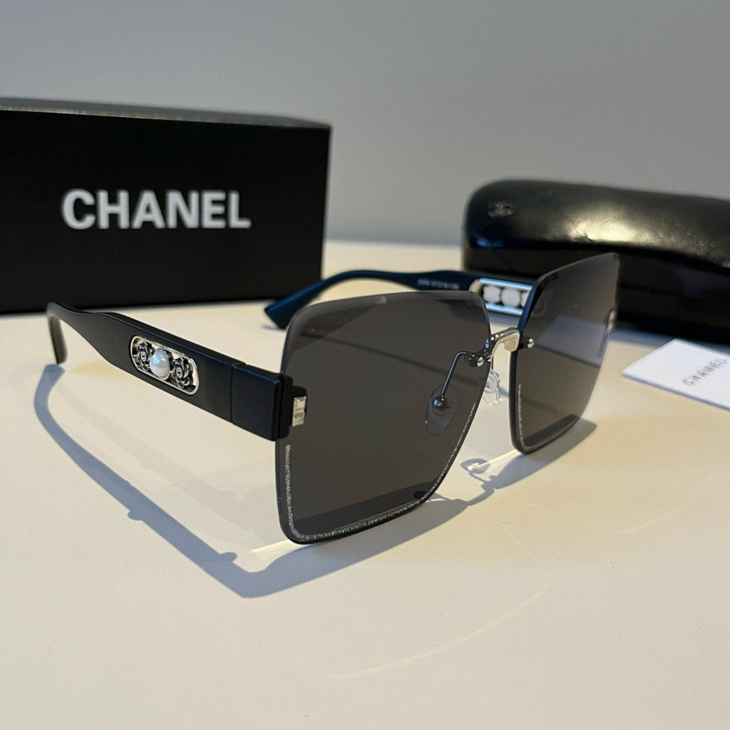Embellished Rimless Square Sunglasses - Black/Silver - View 1