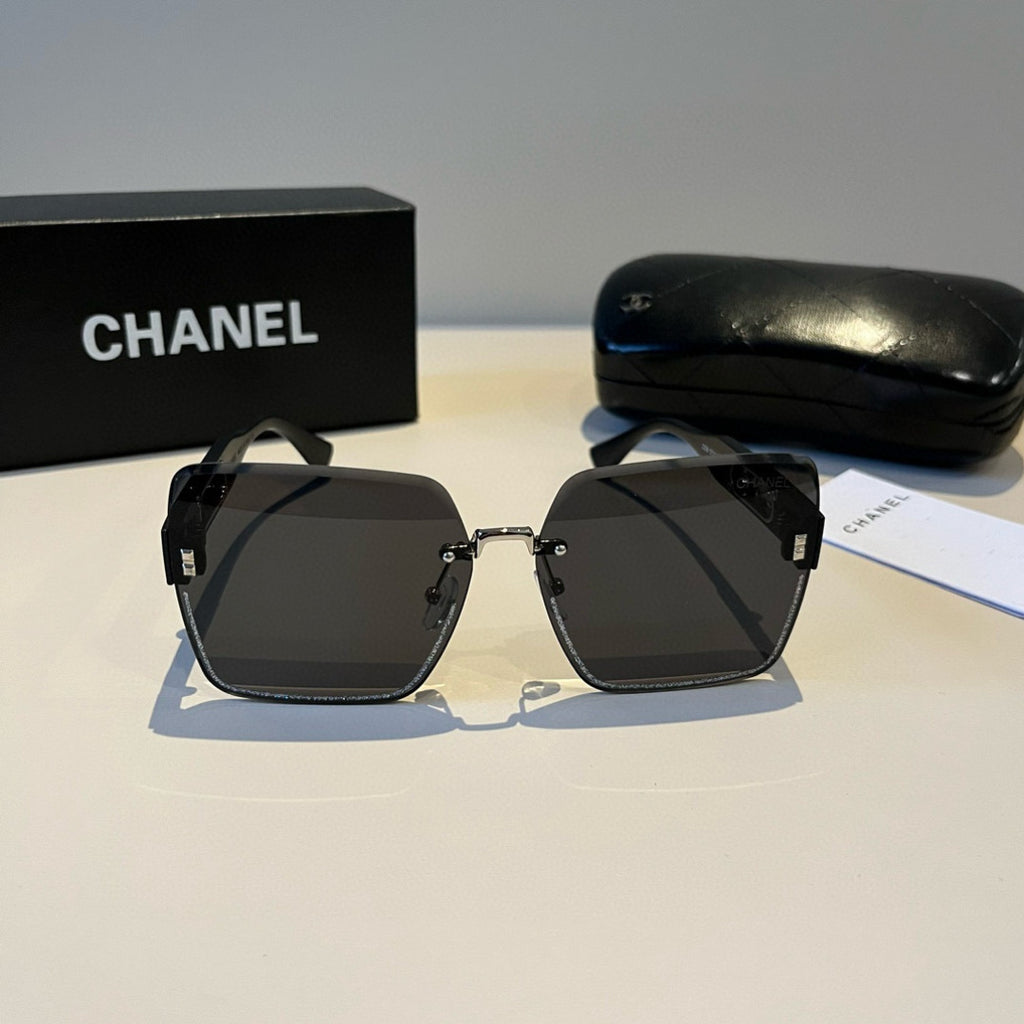 Embellished Rimless Square Sunglasses - Black/Silver - View 2