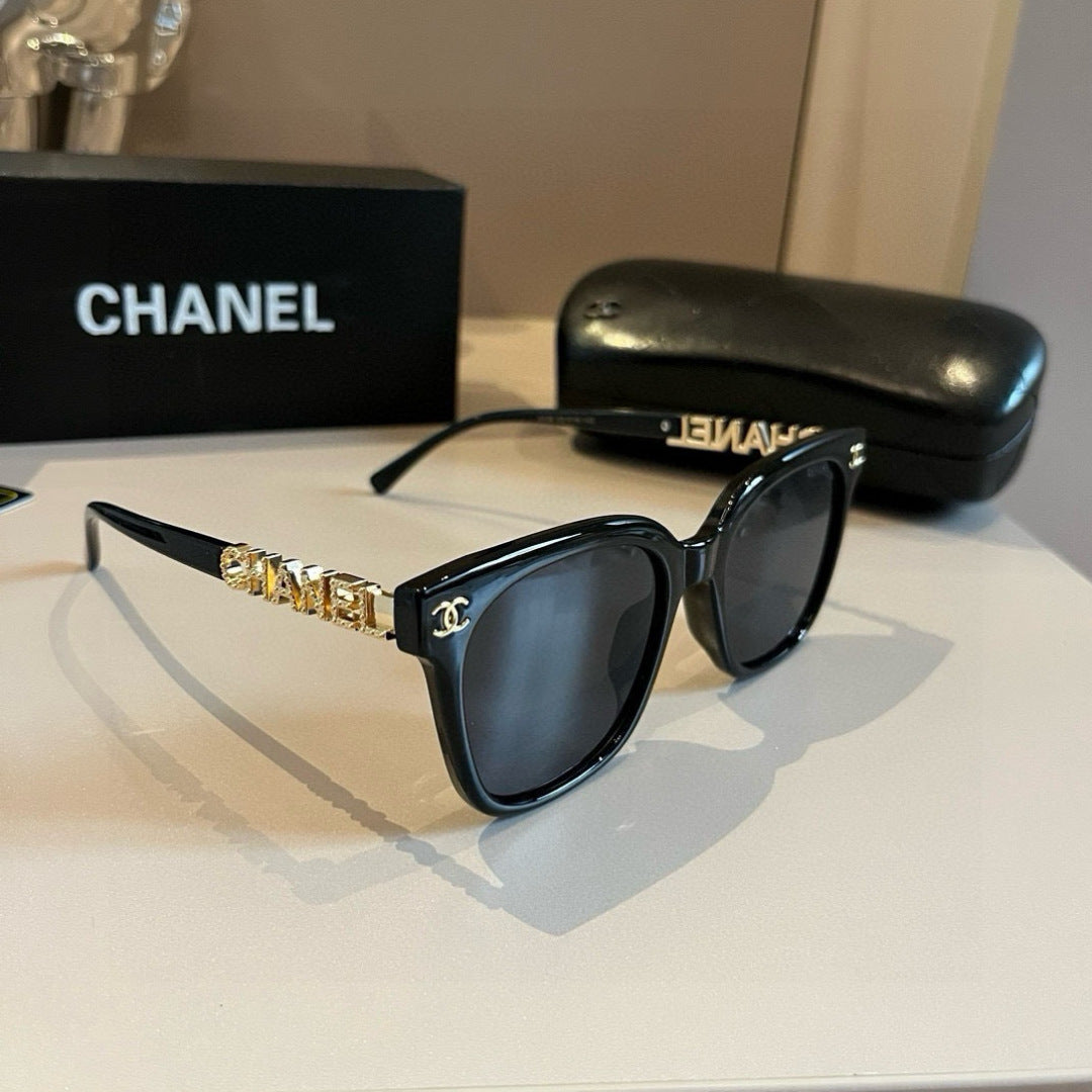 Letter-Temple Cat-Eye Sunglasses - Black - View 1