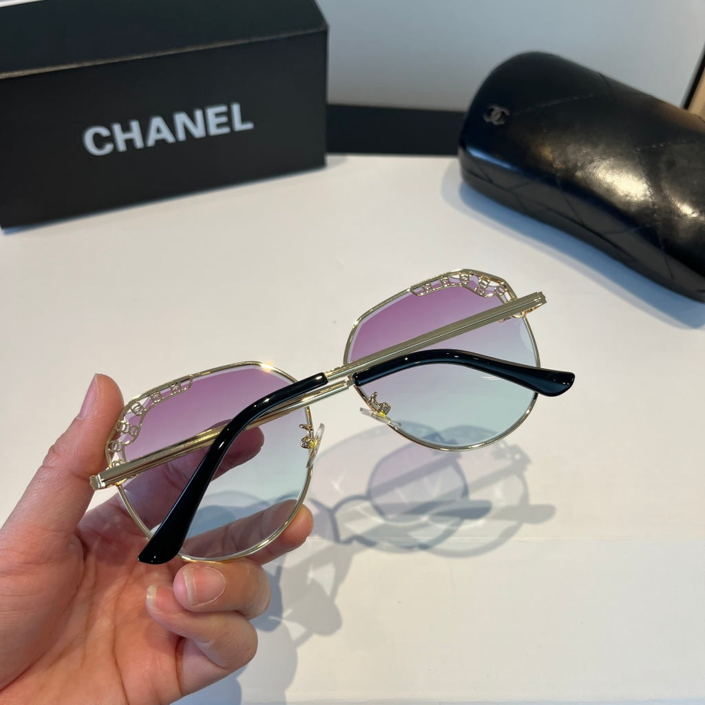 Crystal-Rim Pilot Sunglasses - Gold/Purple Gradient - View 5