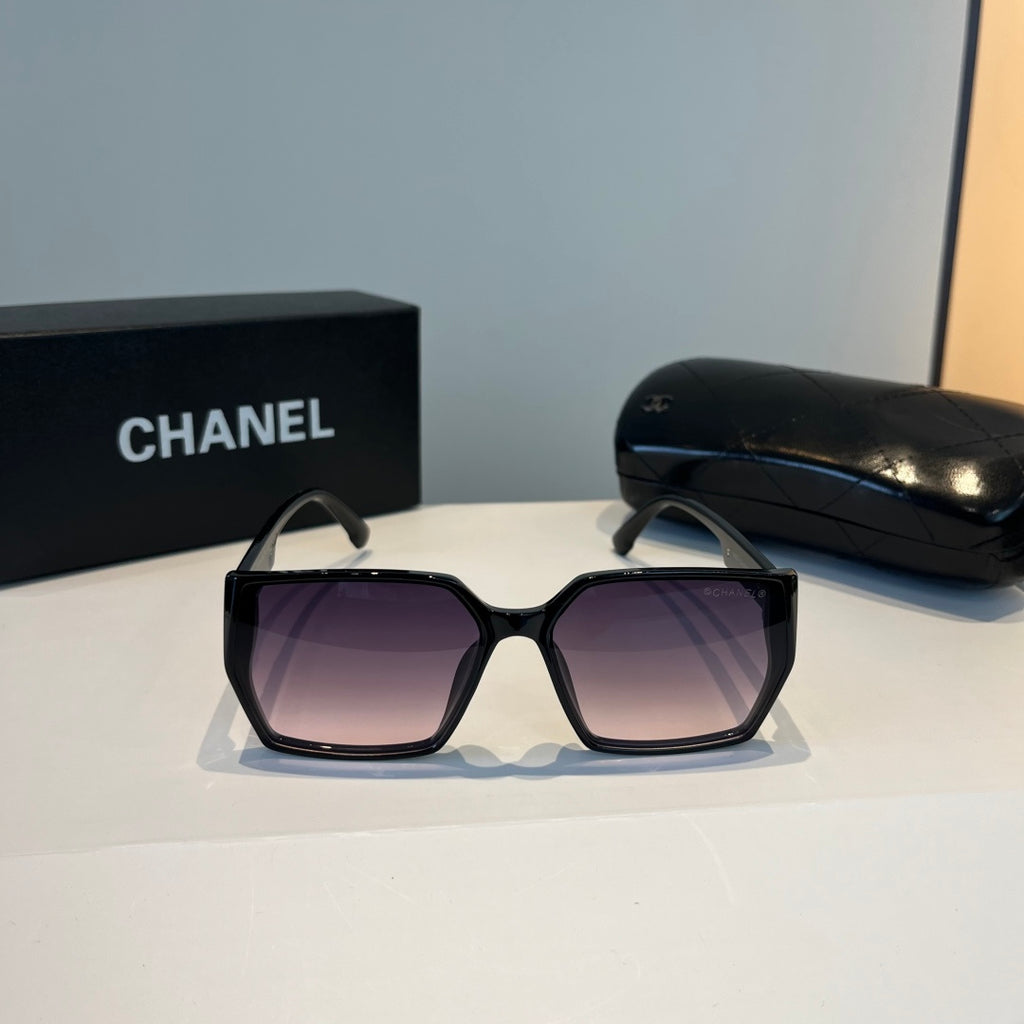 Oversized Gradient Square Sunglasses - Black/Purple Gradient - View 2