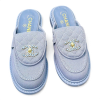 Turn-Lock Mule Slides