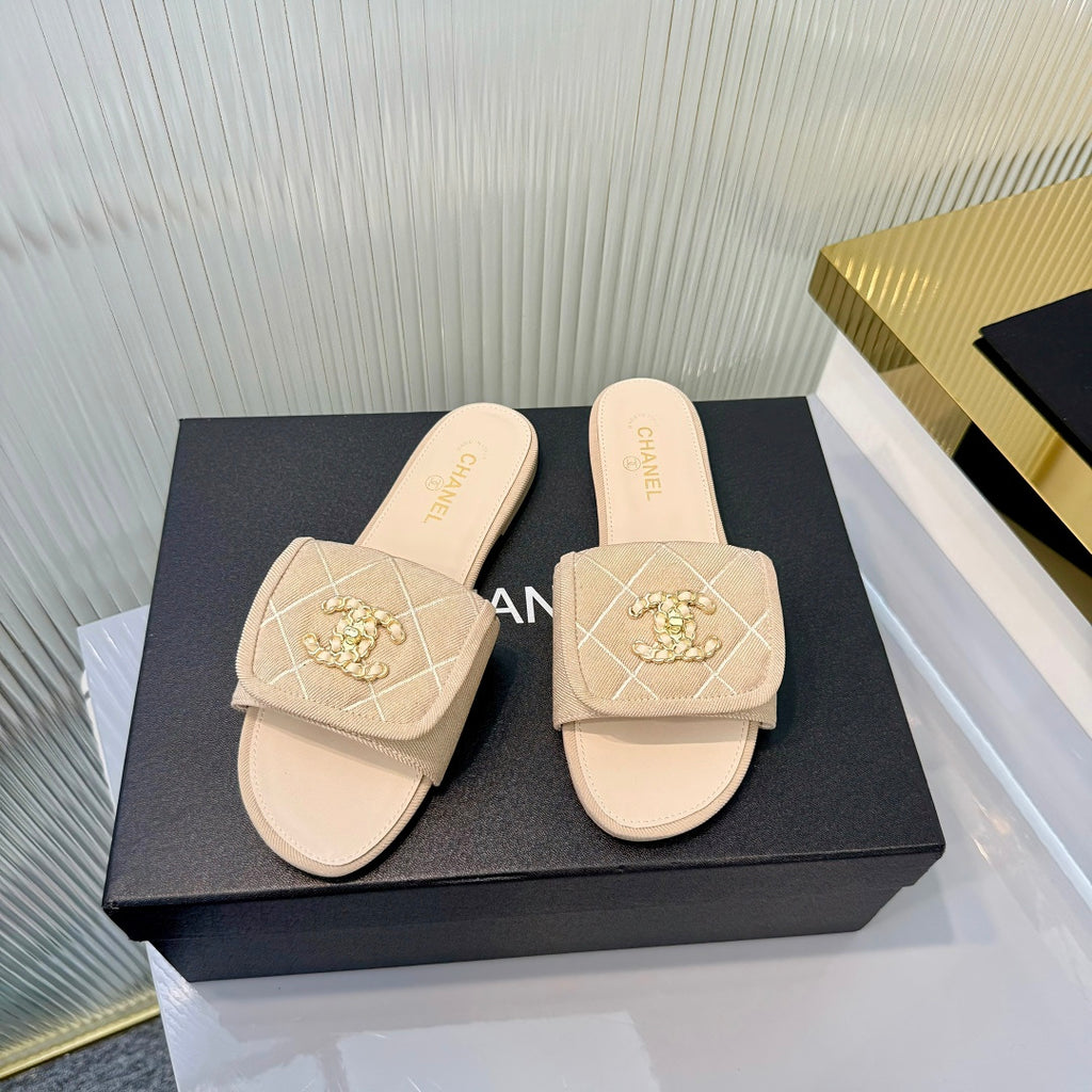 Quilted Double C Slide Sandals - Beige - View 1