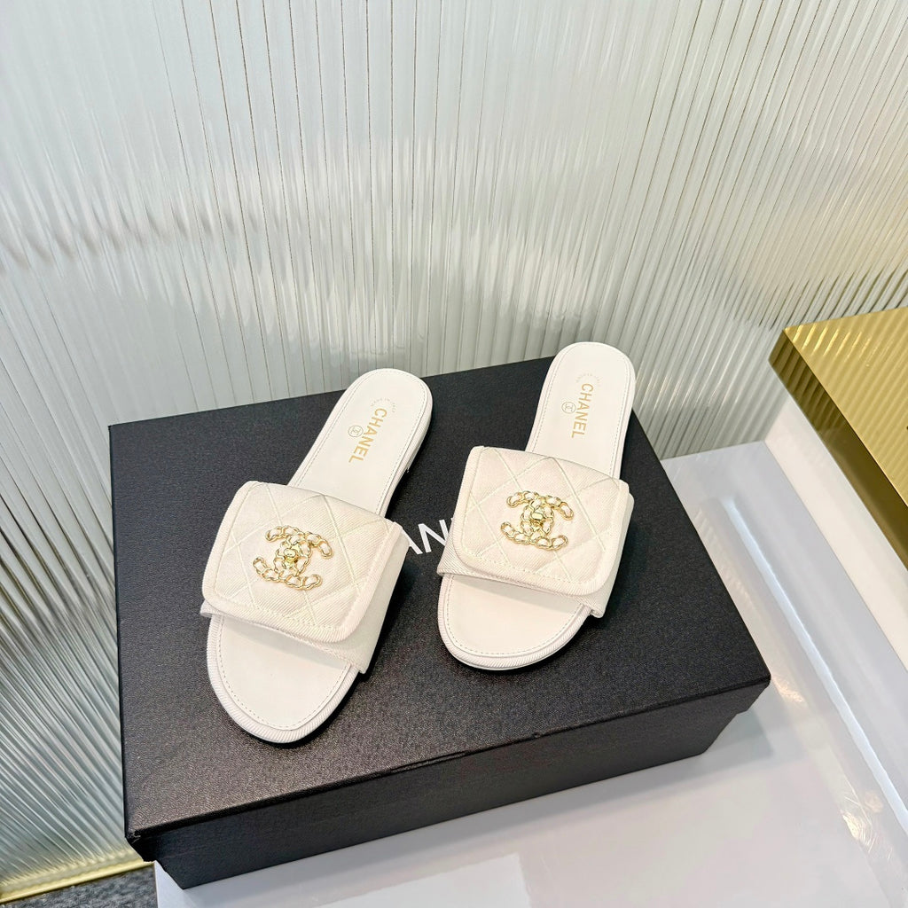 Quilted Double C Slide Sandals - White - View 7