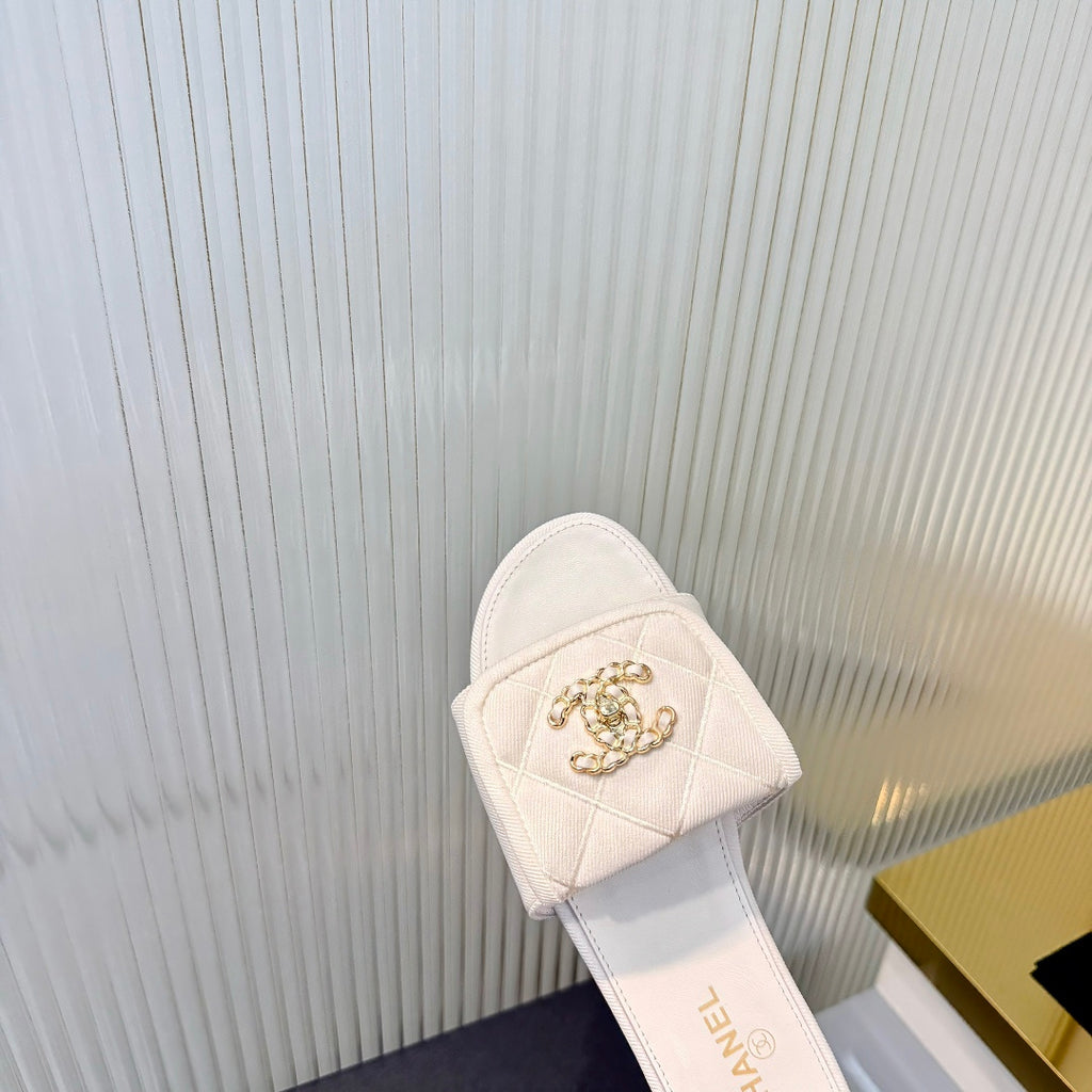 Quilted Double C Slide Sandals - White - View 3
