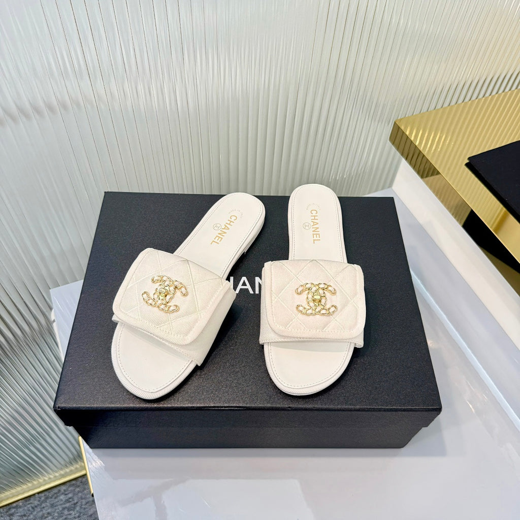 Quilted Double C Slide Sandals - White - View 1