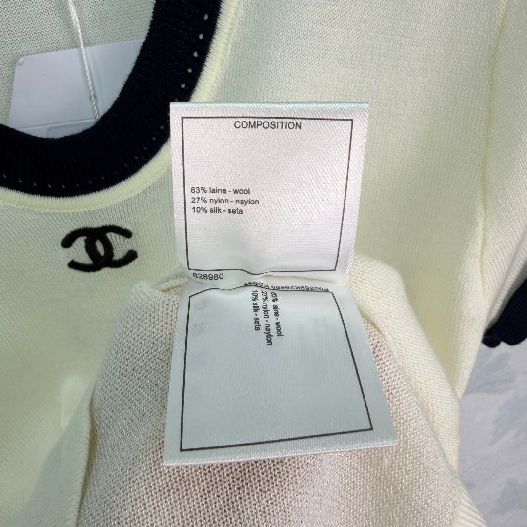 V-Neck Contrast-Trim Knit Top - View 8