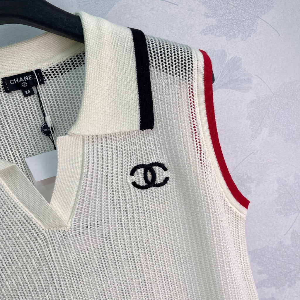 Contrast-Trim Knit Vest - View 5