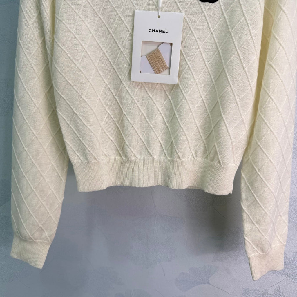 Crewneck Knit Cardigan - View 7