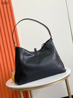 CarryAll Vibe Shoulder Bag