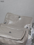 Niki Medium Leather Shoulder Bag