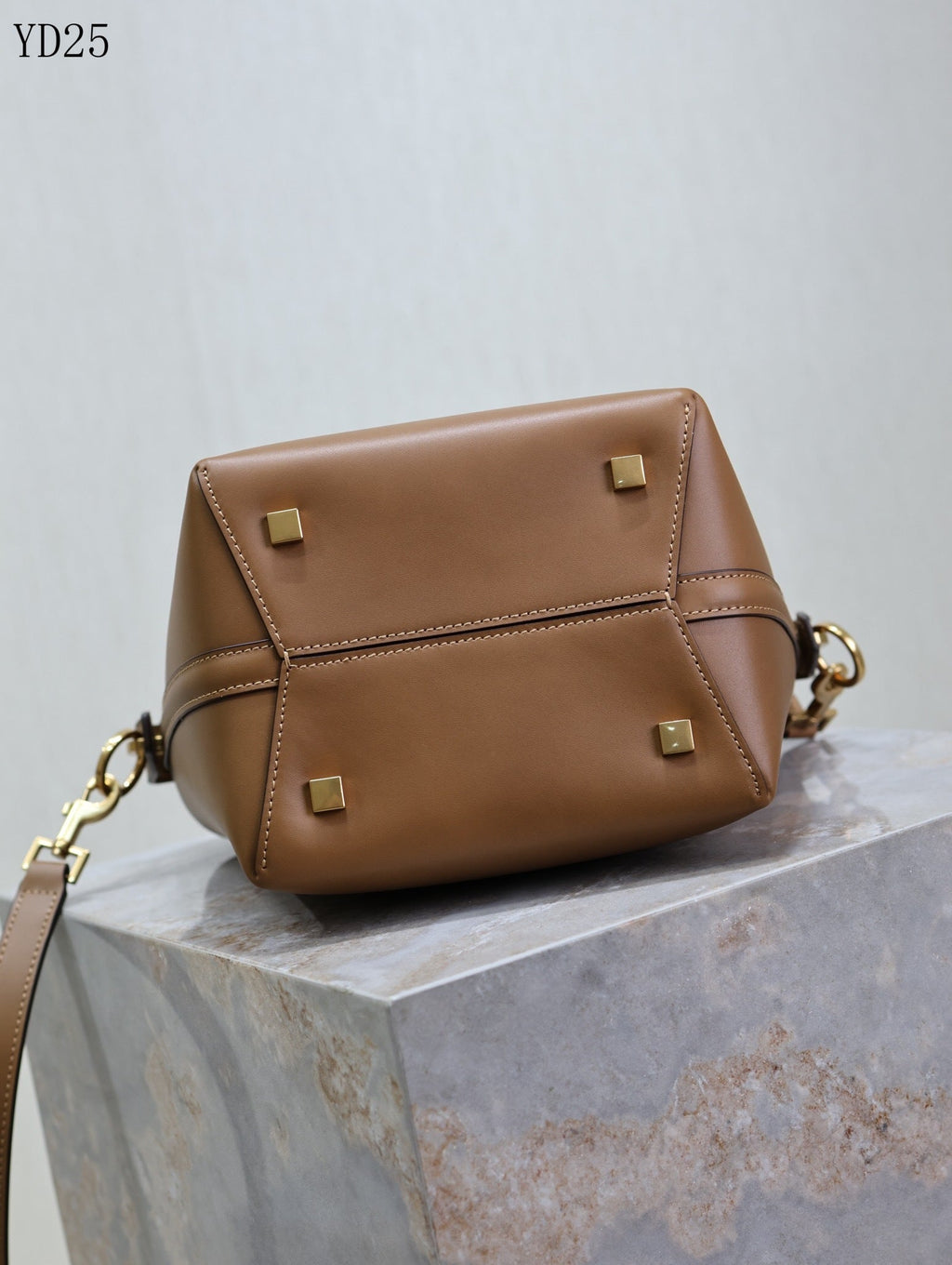 Le 37 Small Bucket Bag