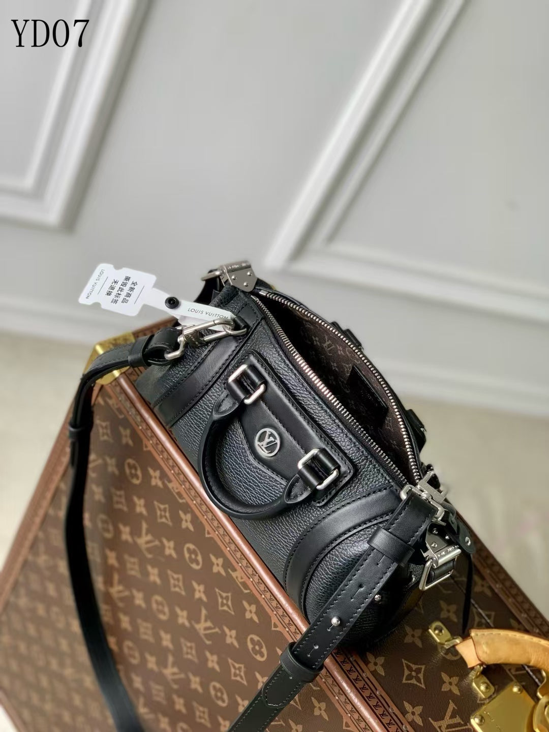 Black Leather Speedy Satchel Bag