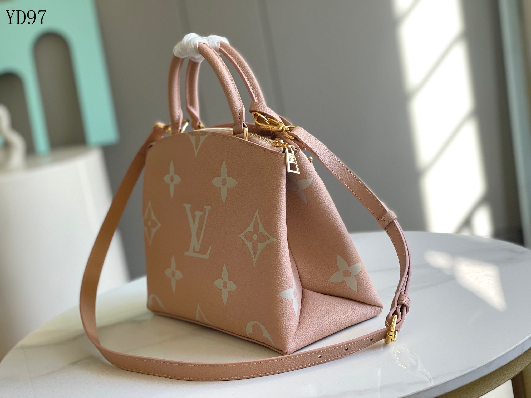 Petit Palais Bag