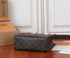 Monogram Sac Plat BB