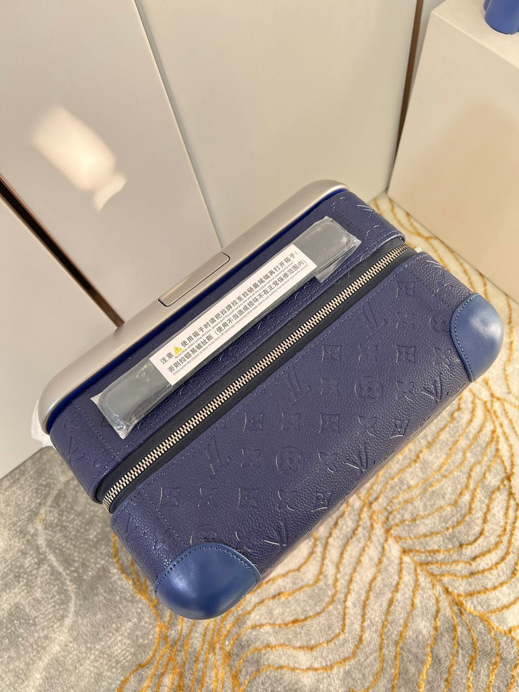 Horizon Style Cabin Suitcase